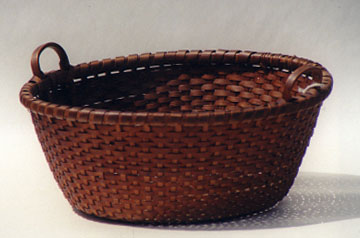 shakerbasket.JPG (25011 bytes)